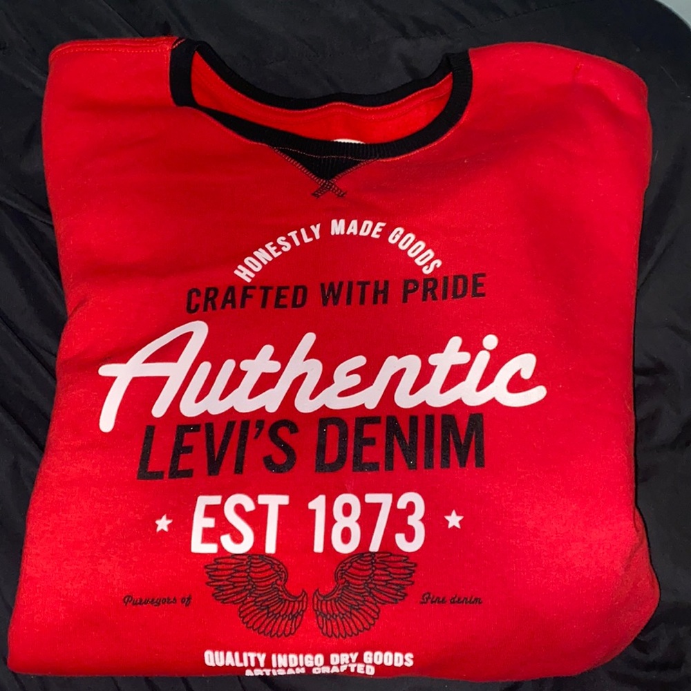 LEVI’S SWEATER SIZE XXL
